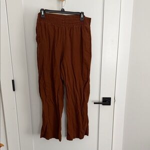 Old Navy Wide-Leg Pants in Brown